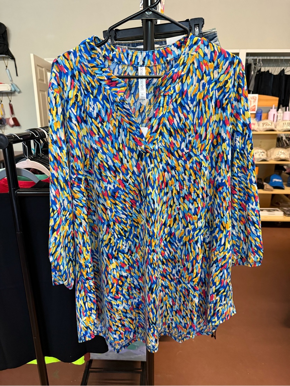 Dear Scarlett Abstract Multicolor V-Neck Blouse in Blue